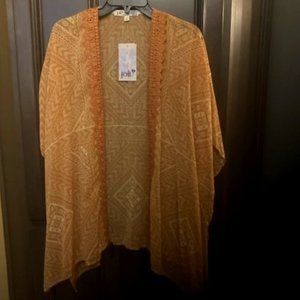 Jolt Charm Crochet Trim/Borde De Croche Open Front Topper